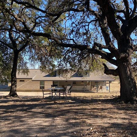 Texas Hill Country Ranch House - Great Views - Near Hidden Falls Park Smithwick Luaran gambar